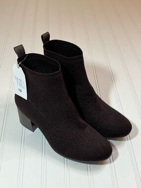 Women's Size 10 Brown Knit Sock Heel Ankle Booties Stretch Slip-On Style NWT